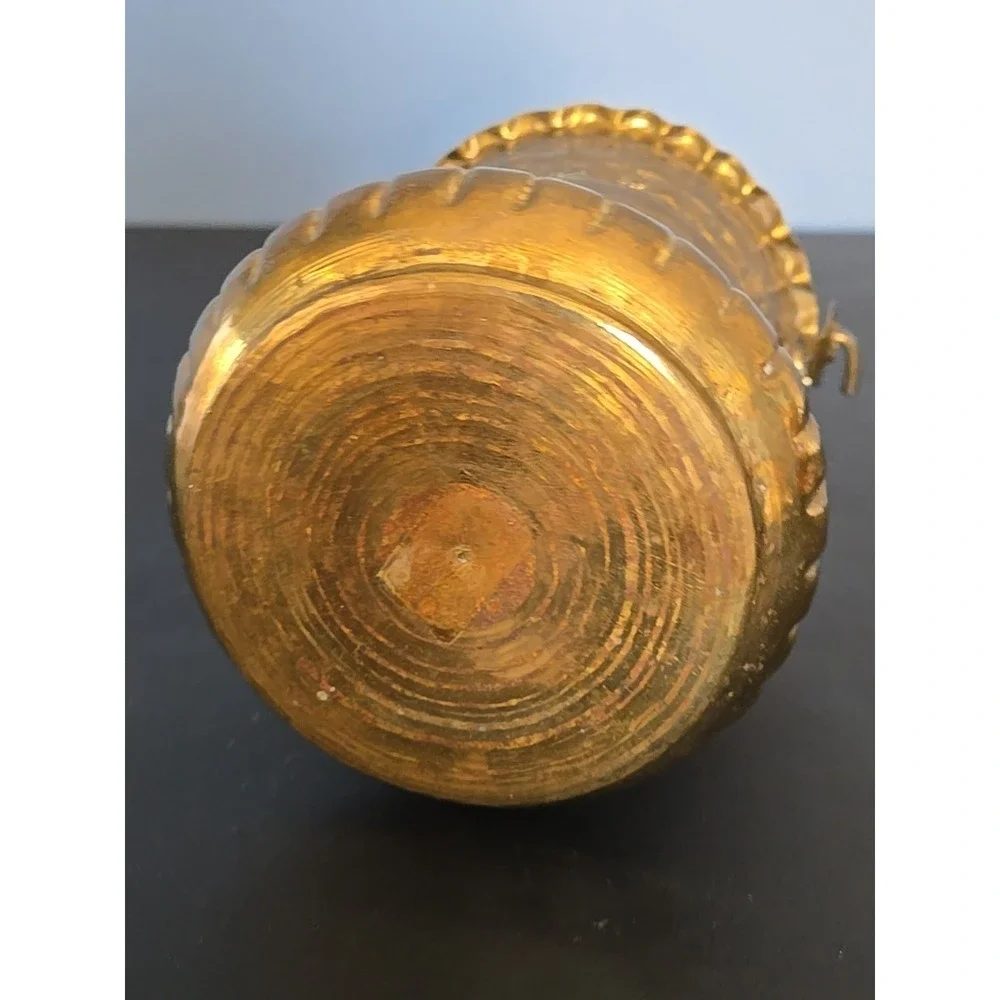 VINTAGE ANTIQUE LARGE‎ HAMMERED COPPER PERSIAN POT BUCKET Swing Handle